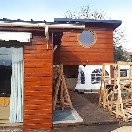 게스트하우스 Ressource Au Chalet 투르농쉬르론