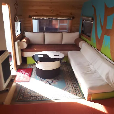 게스트하우스 Ressource Au Chalet 투르농쉬르론